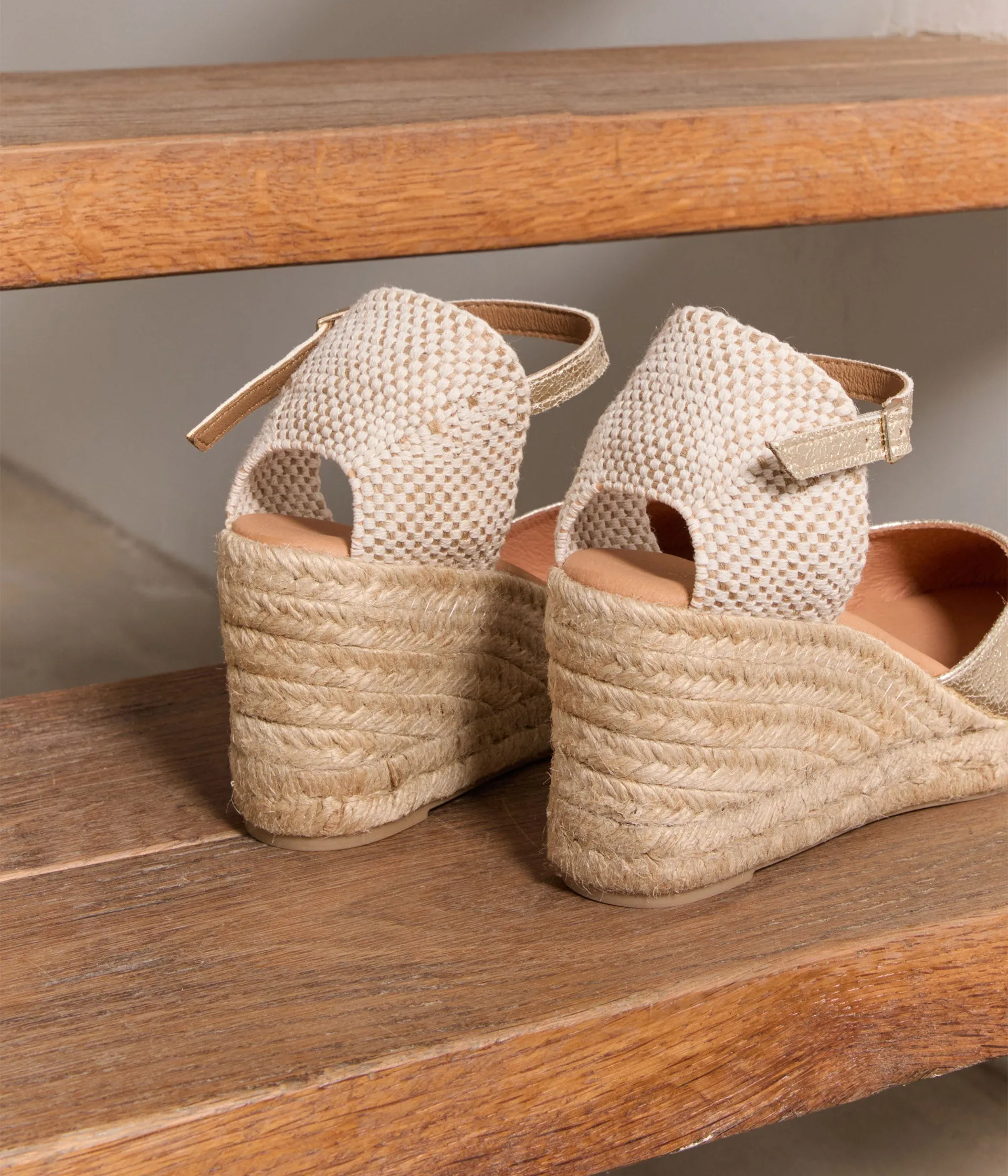 Espadrilles talon compensé doré Estrella