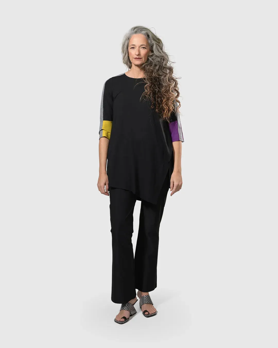 Essential Tekbika Bootcut Leggings, Black