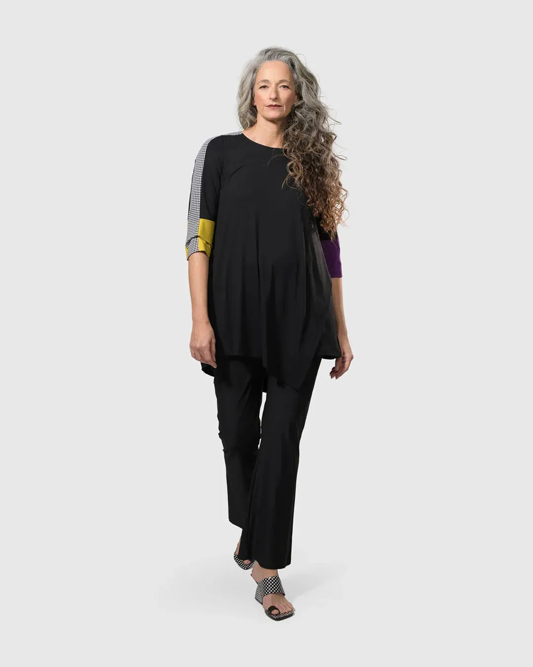 Essential Tekbika Bootcut Leggings, Black