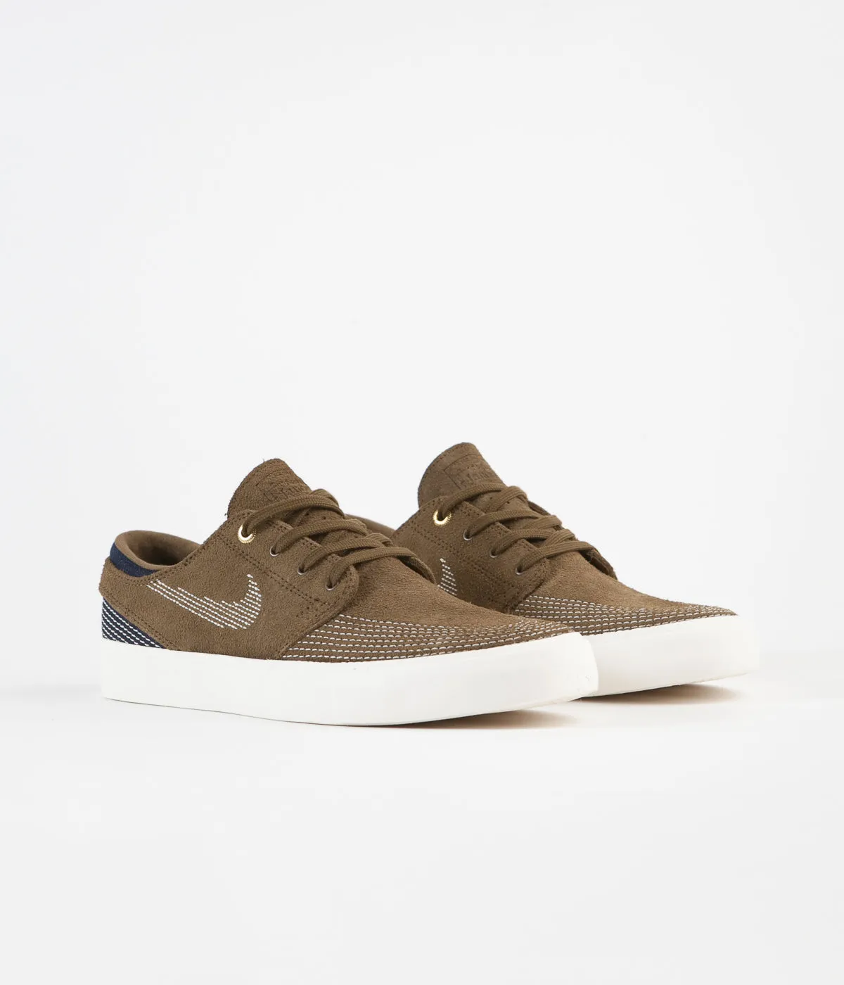 Nike SB Janoski RM Premium Shoes - Yukon Brown / Sail - Mystic Navy