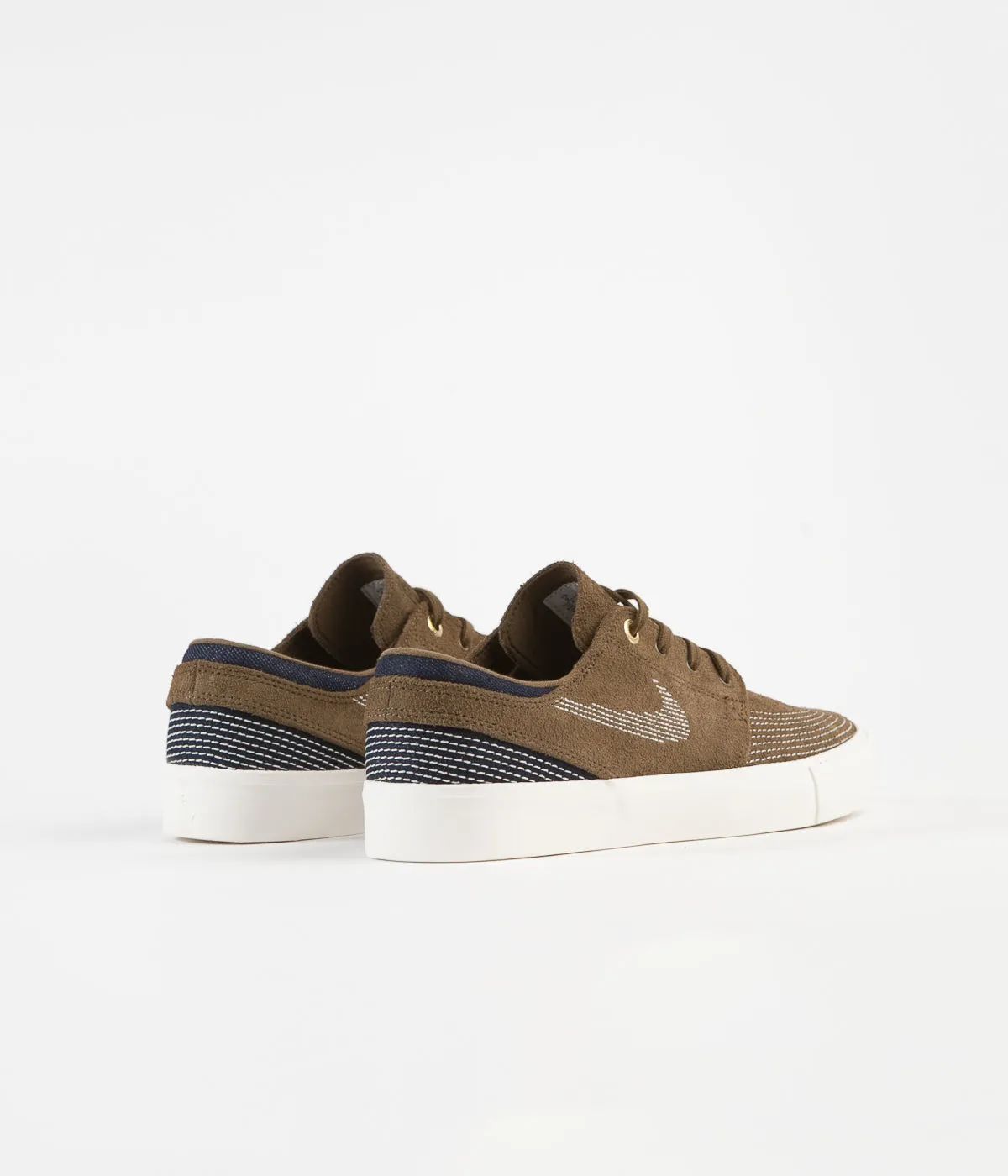 Nike SB Janoski RM Premium Shoes - Yukon Brown / Sail - Mystic Navy