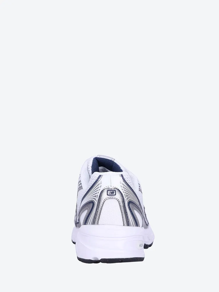 U740wn2 sneakers